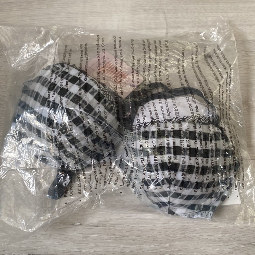 Savage Fenty X Gingham padded low balconette Bra 34D logo check print NWT packgn - Picture 6 of 7